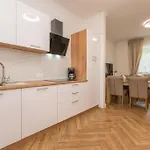 8112b Apartman