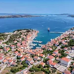 Apartman 8112b Sali